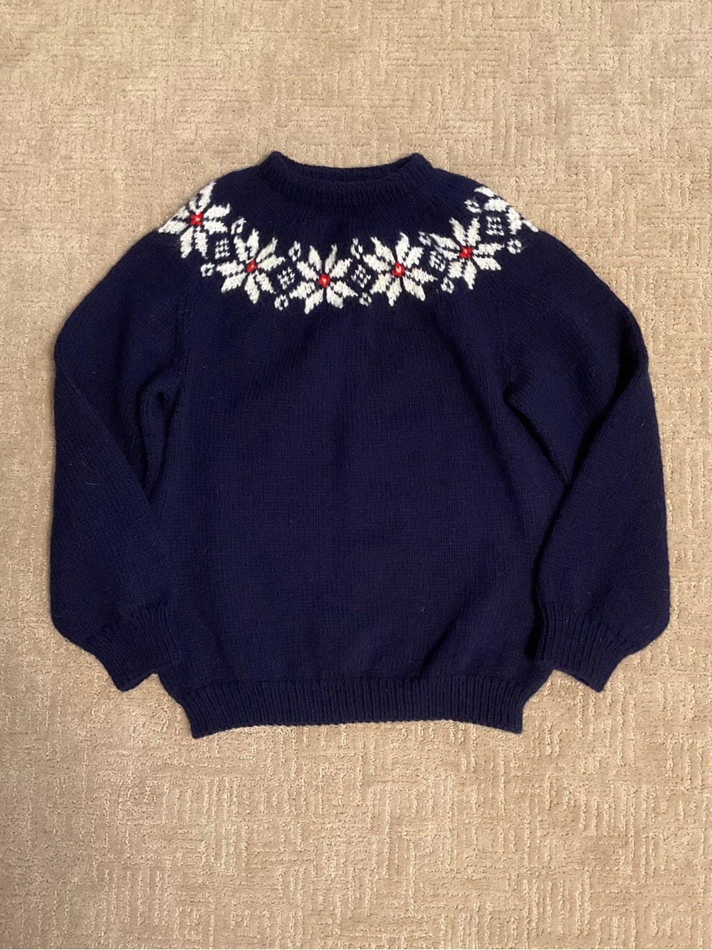 Handmade Sweater Navy Fair Isle Nordic Snowflake Round Yoke M EUC Classic Cozy